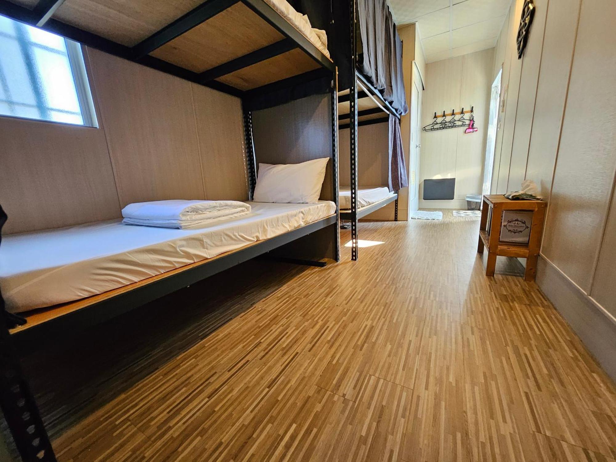舞浪海景旅店 Hotel Xiaoliuqiu Exterior photo