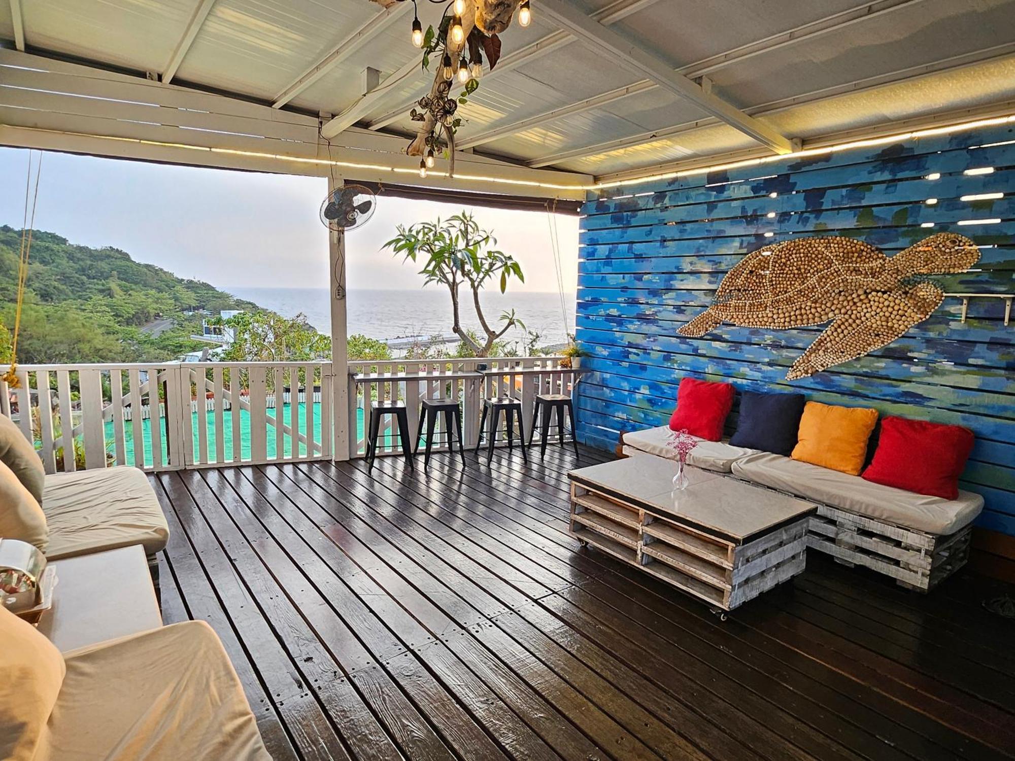舞浪海景旅店 Hotel Xiaoliuqiu Exterior photo